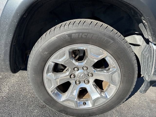 2019 RAM 1500 Big Horn/Lone Star Crew Cab 4x4 5'7" Box