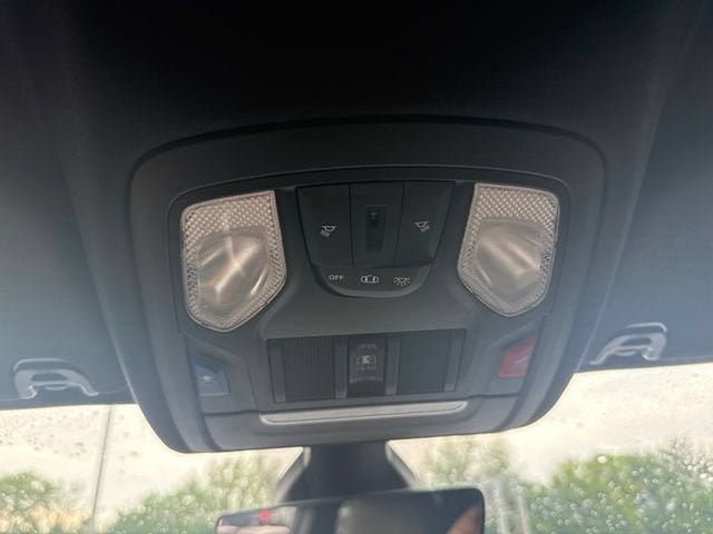 2020 RAM 1500 Big Horn Crew Cab 4x4 5'7" Box
