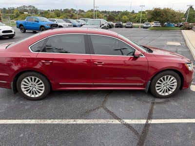 2016 Volkswagen Passat 1.8T SE