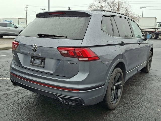 2024 Volkswagen Tiguan SE R-Line Black