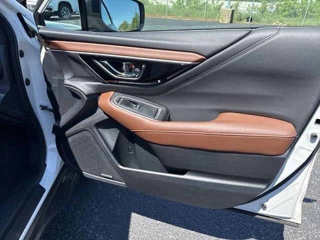 2022 Subaru Outback Touring XT