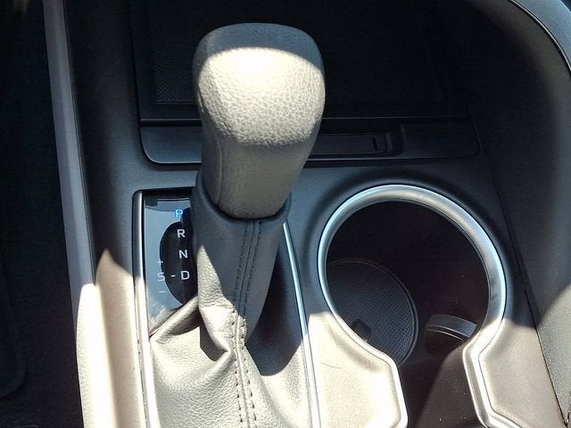 2024 Toyota Camry Hybrid LE