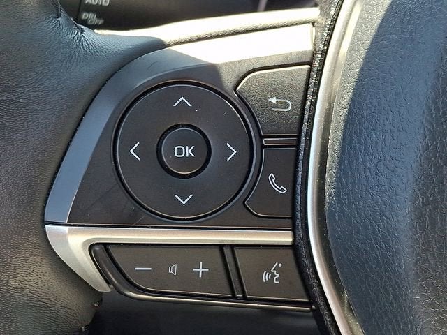 2024 Toyota Camry Hybrid LE