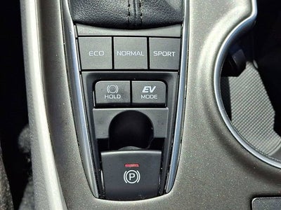 2024 Toyota Camry Hybrid LE