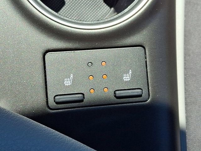 2024 Toyota Camry Hybrid LE