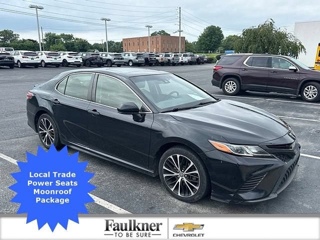2018 Toyota Camry SE