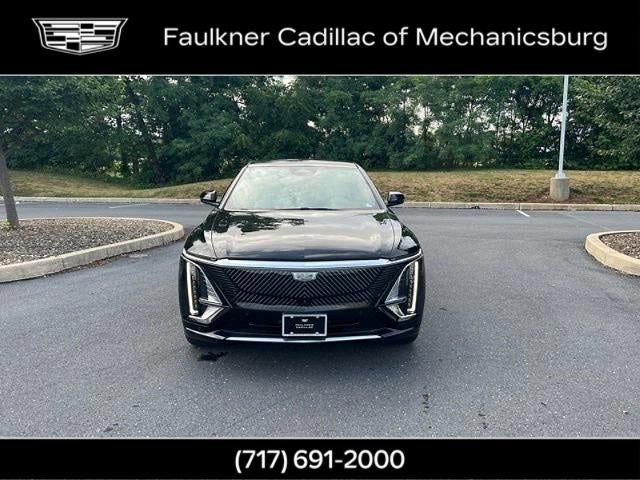 2024 Cadillac LYRIQ Luxury 1