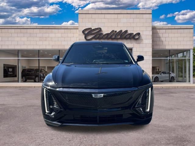 2024 Cadillac LYRIQ Sport 2