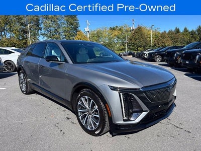 2024 Cadillac LYRIQ Sport 2