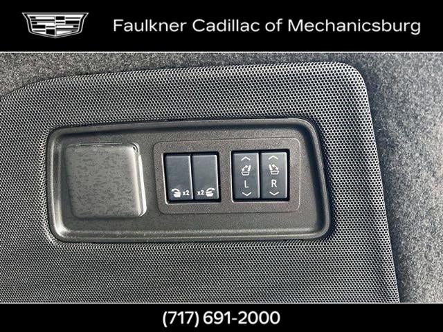 2025 Cadillac Escalade Sport