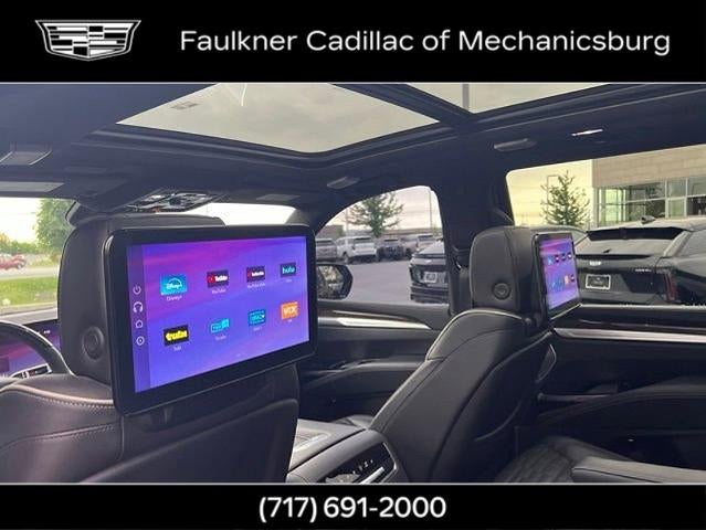 2025 Cadillac Escalade Sport Platinum