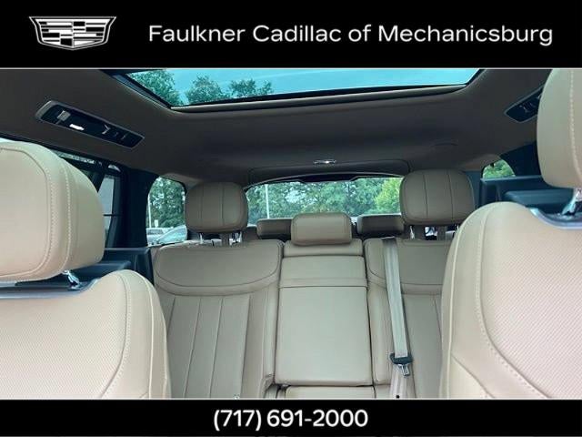 2025 Land Rover Range Rover SE