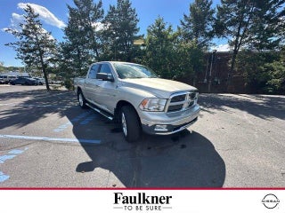 2009 Dodge Ram 1500 4WD Crew Cab 5.6 Ft Box SLT