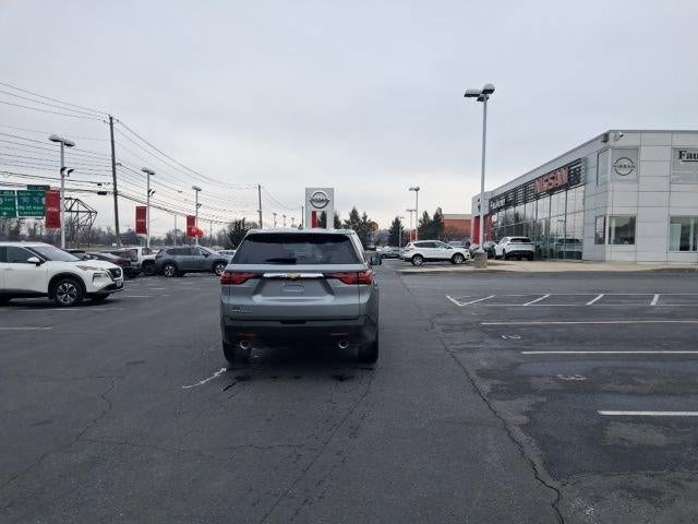 2023 Chevrolet Traverse FWD 1LS