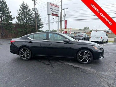 2023 Nissan Altima SR
