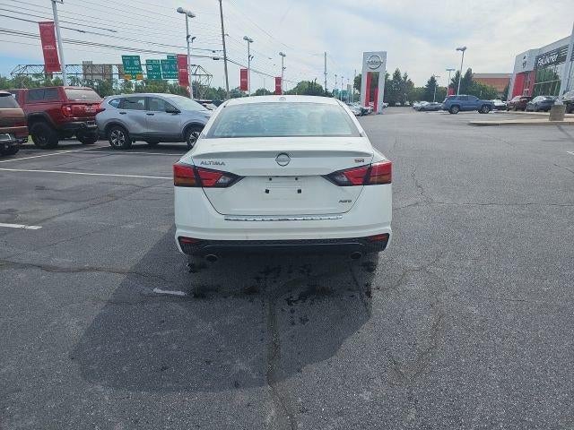2023 Nissan Altima SR