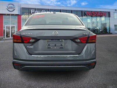 2022 Nissan Altima SV