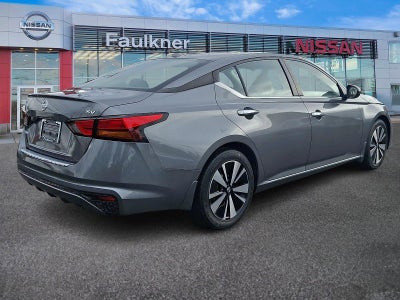 2022 Nissan Altima SV