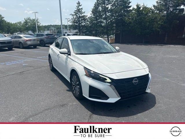 2023 Nissan Altima SV