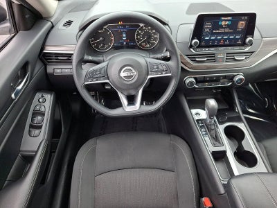 2024 Nissan Altima SV