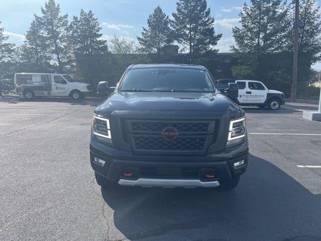 2024 Nissan TITAN Crew Cab PRO-4X®