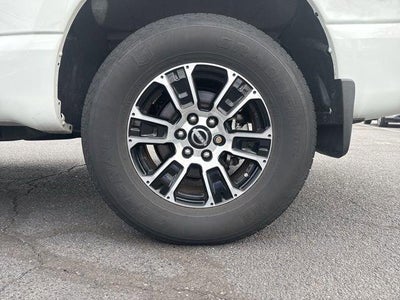 2023 Nissan TITAN Crew Cab SV