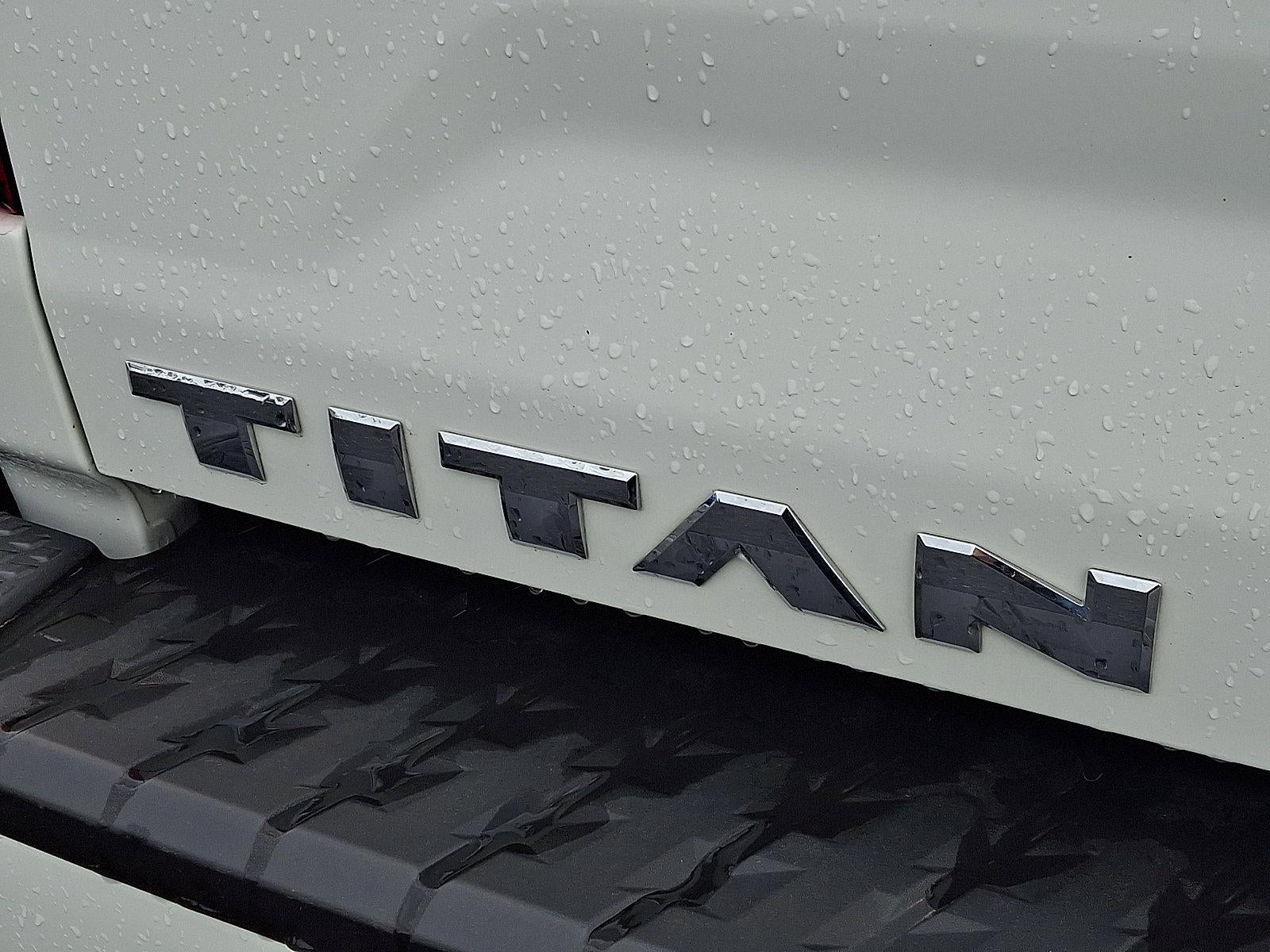 2023 Nissan TITAN Crew Cab SV