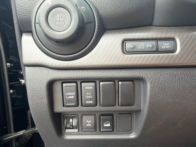 2023 Nissan Titan 4x4 Crew Cab PRO-4X