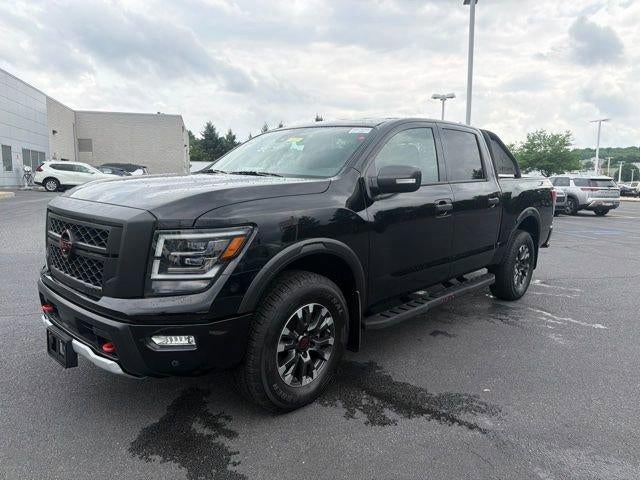 2023 Nissan Titan 4x4 Crew Cab PRO-4X