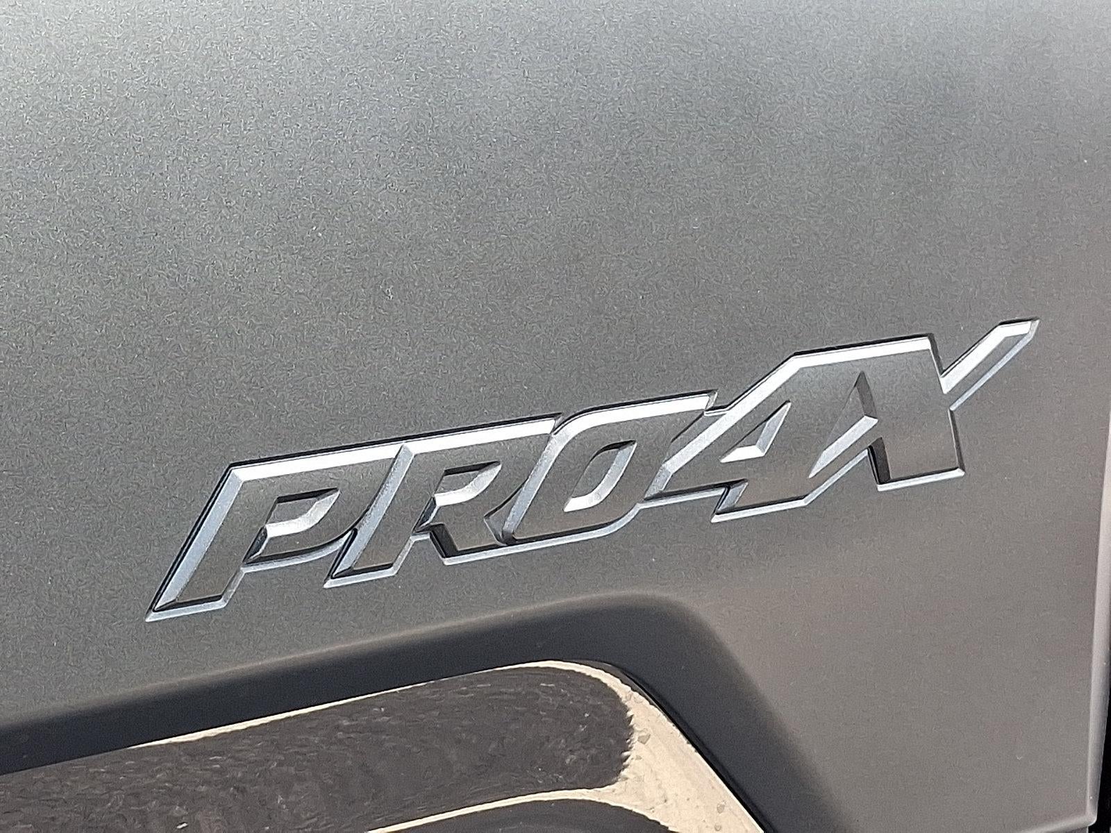 2023 Nissan TITAN Crew Cab PRO-4X®