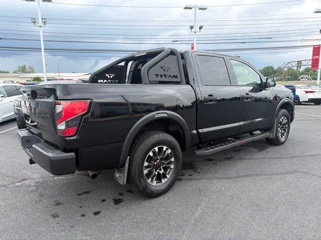 2023 Nissan Titan 4x4 Crew Cab PRO-4X