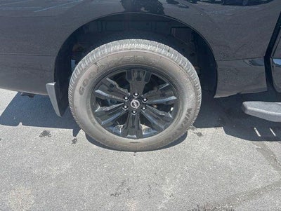2023 Nissan TITAN Crew Cab SV