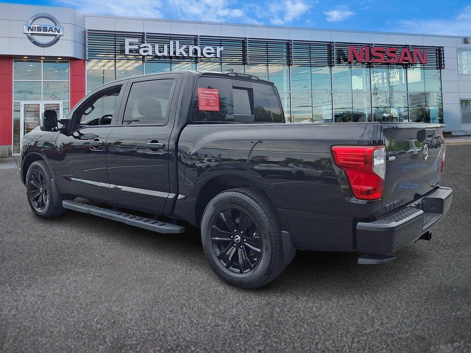 2023 Nissan TITAN Crew Cab SV