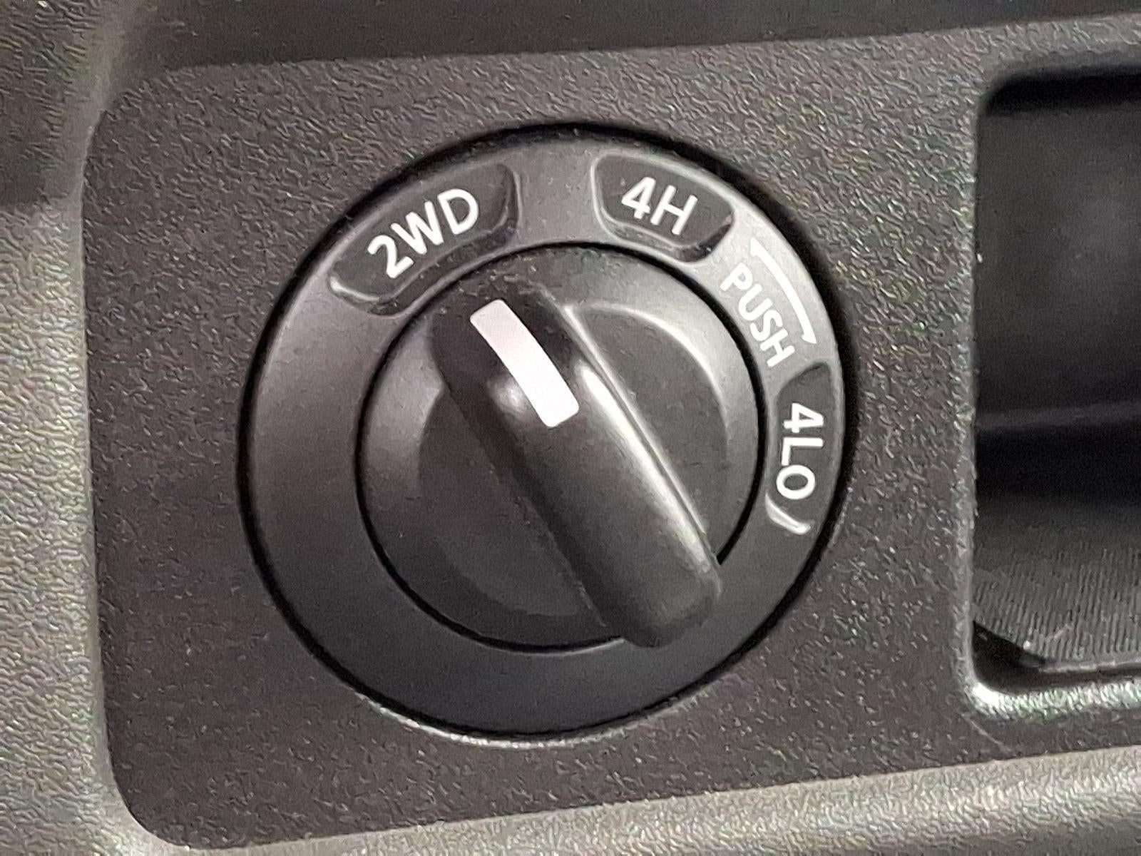 2007 Nissan Frontier 4WD King Cab Long Bed V6 Automatic SE