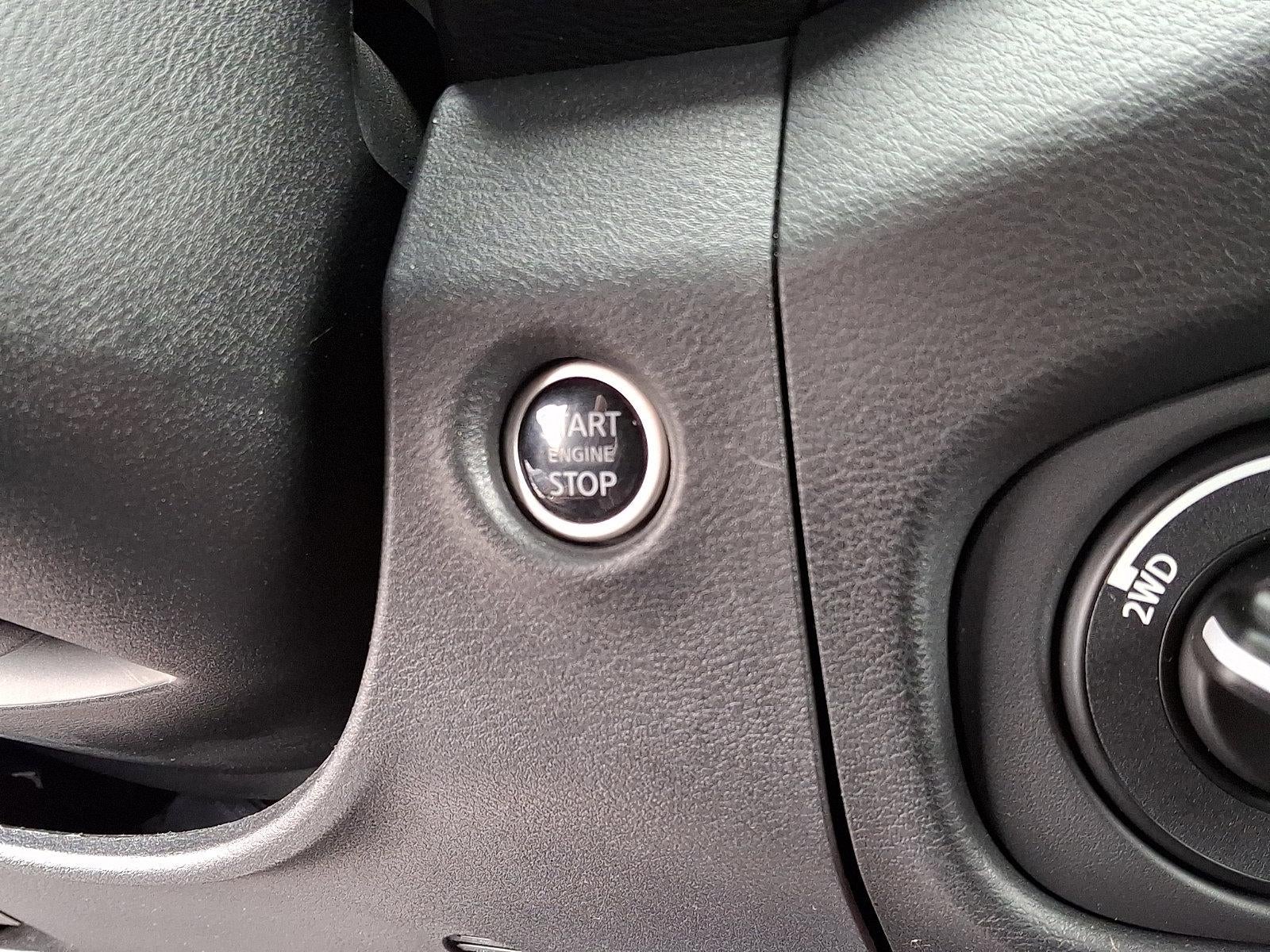 2023 Nissan Frontier Crew Cab PRO-4X®