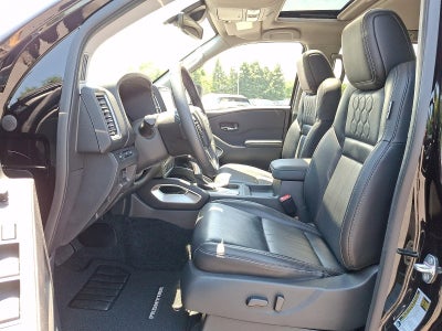 2024 Nissan Frontier Crew Cab SL