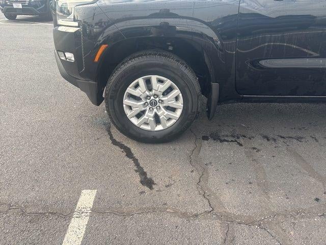 2023 Nissan Frontier Crew Cab 4x4 SV Auto