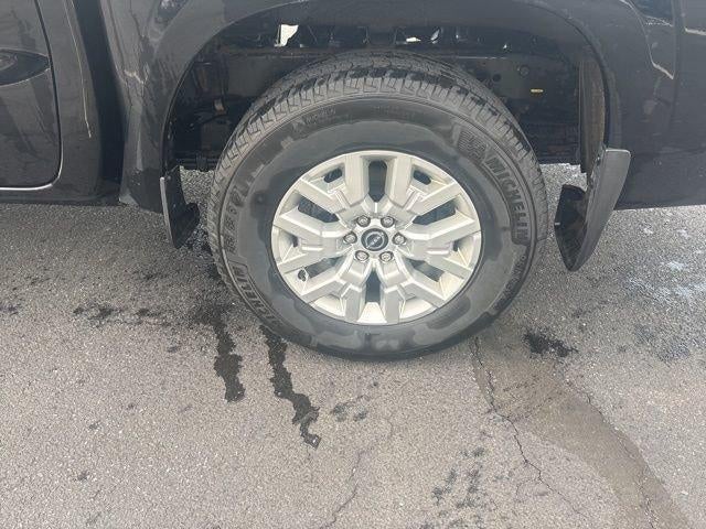 2023 Nissan Frontier Crew Cab 4x4 SV Auto