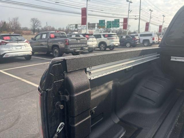 2023 Nissan Frontier Crew Cab 4x4 SV Auto