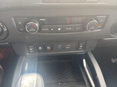 2023 Nissan Frontier Crew Cab 4x4 SV Auto