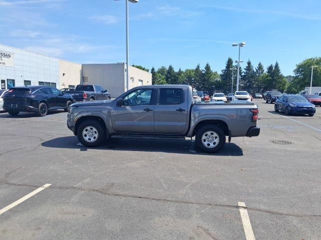 2022 Nissan Frontier Crew Cab S