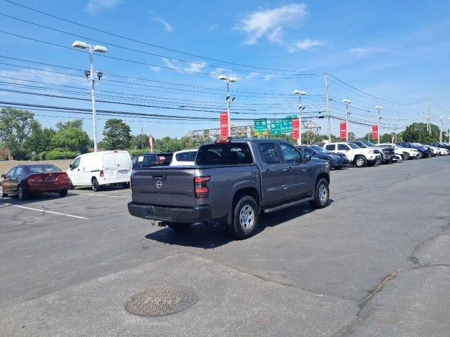 2022 Nissan Frontier Crew Cab S