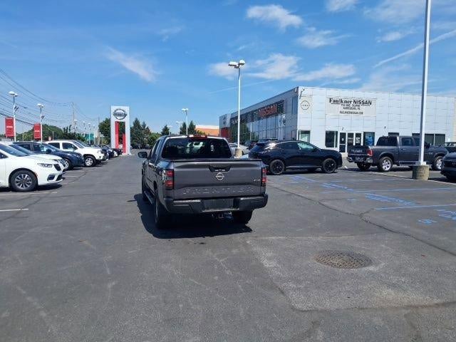 2022 Nissan Frontier Crew Cab S