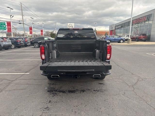 2022 GMC Sierra 1500 Crew Cab Short Box 4-Wheel Drive Elevation 3SB