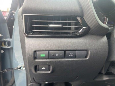 2025 Nissan Sentra SV CVT