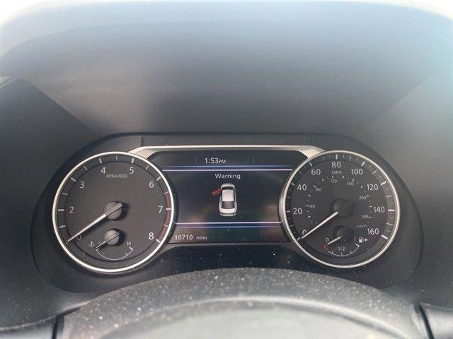 2025 Nissan Sentra SV CVT