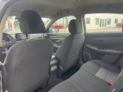 2025 Nissan Sentra SV CVT