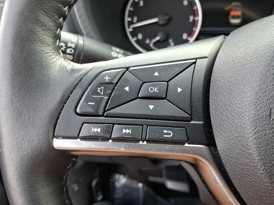 2025 Nissan Sentra SV CVT