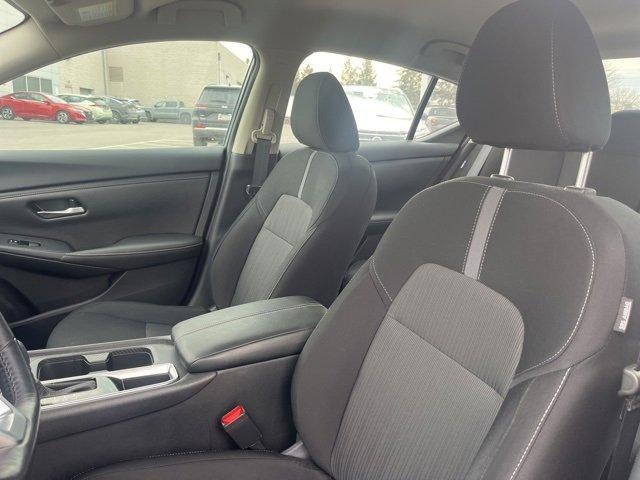 2025 Nissan Sentra SV CVT