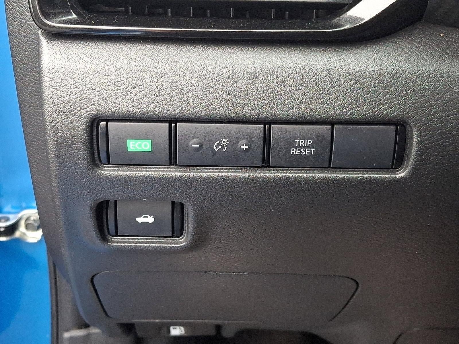 2023 Nissan Sentra SV CVT